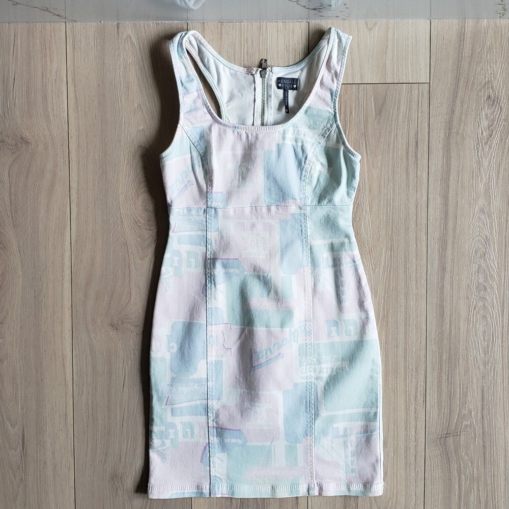 Kendall Kylie‎ Bodycon Mini Dress Womens S Pastel Graphic Print Summer Y2K